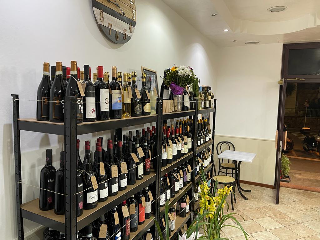 Cheers Montesacro interior