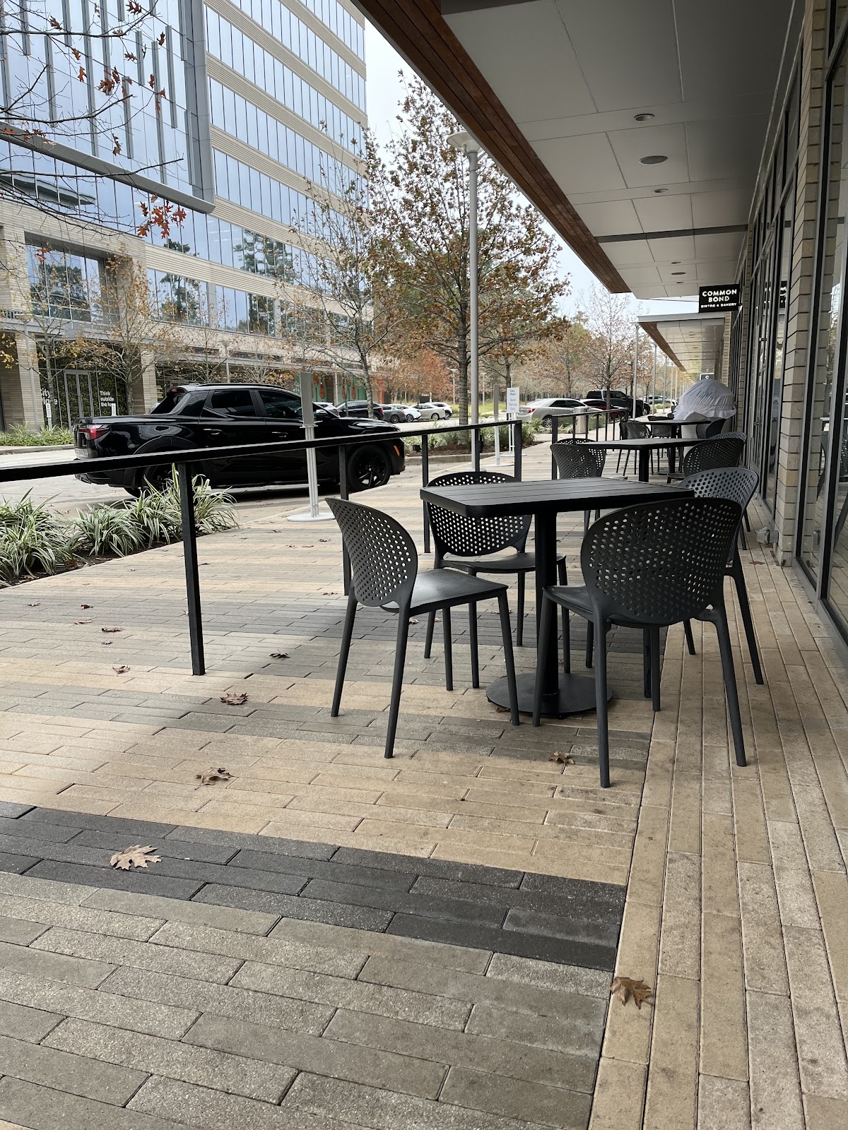 Common Bond Bistro & Bakery - City Place interior