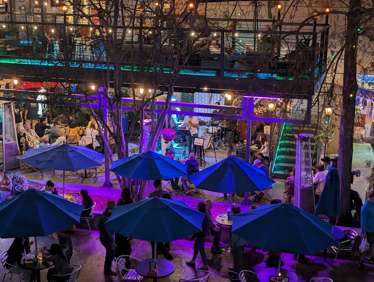 Mkt Place interior