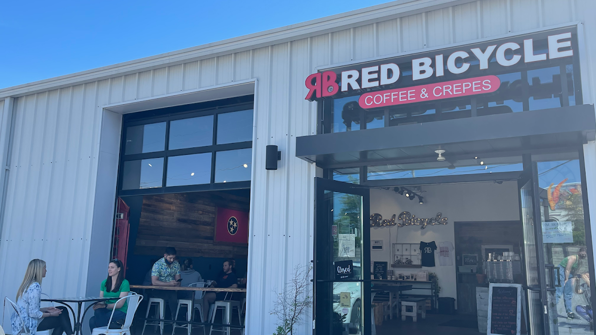 Red Bicycle Coffee & Crepes interior