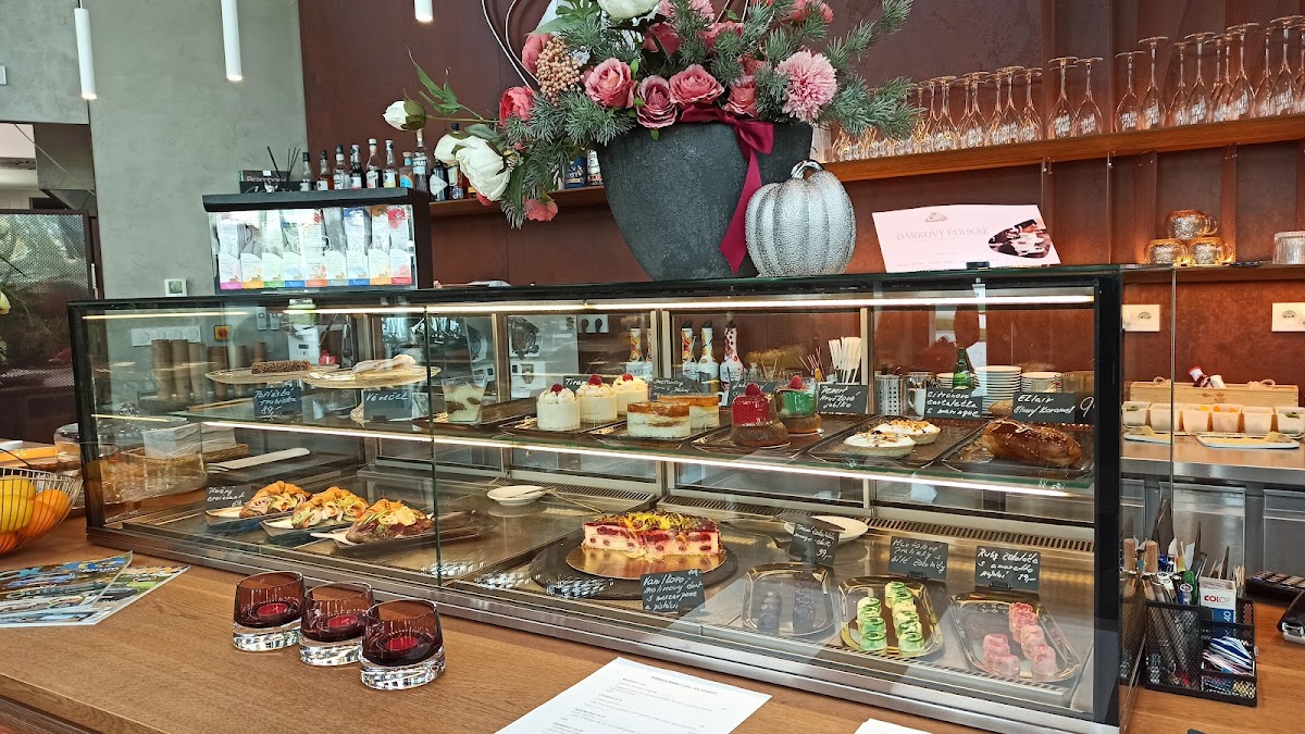 Cafe a trsátka interior