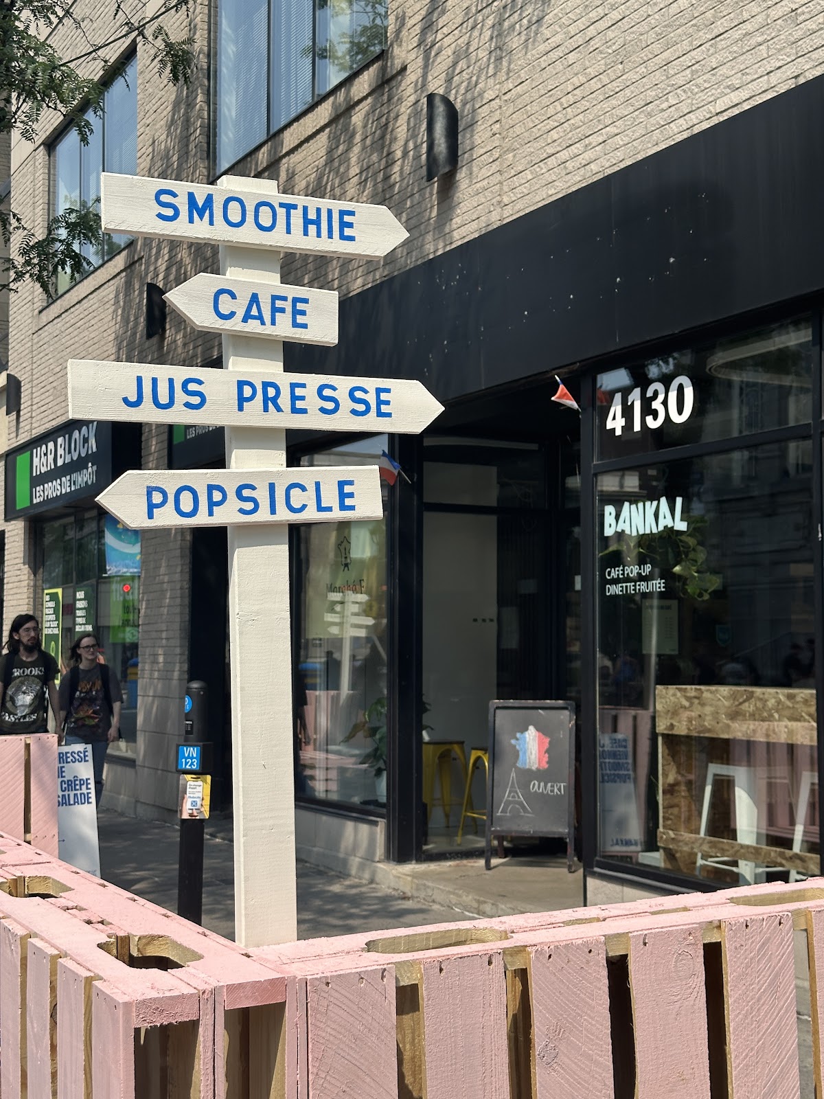 BANKAL - café + smoothie interior