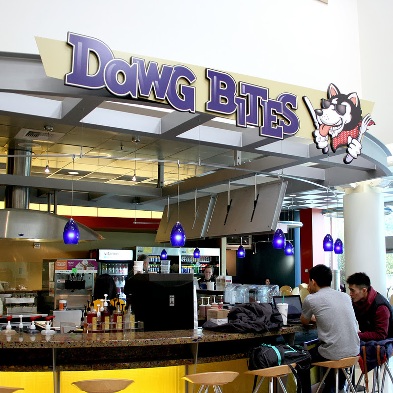 Dawg Bites interior