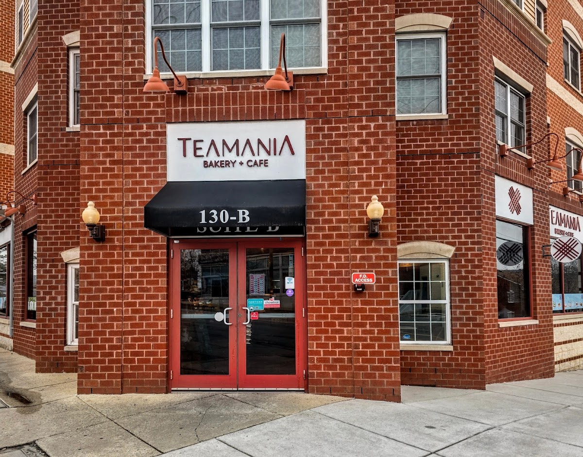 Teamania Bakery Cafe interior