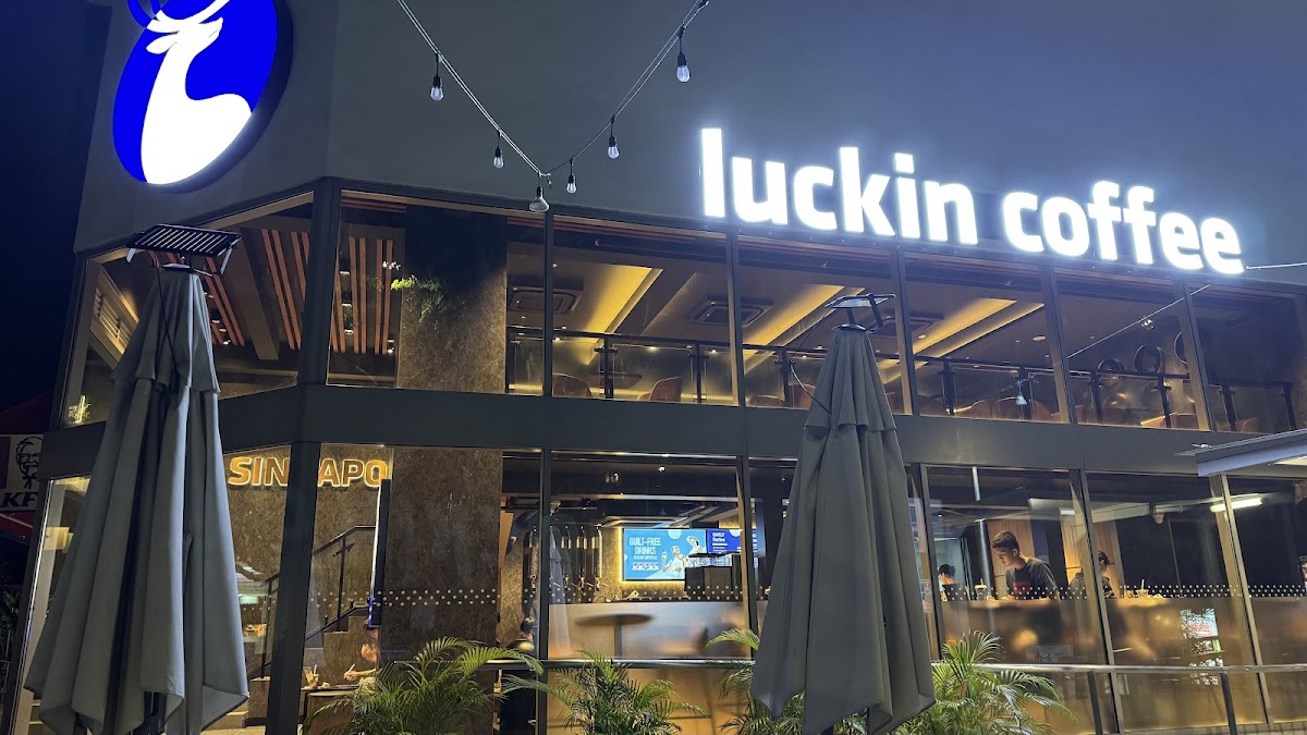 luckin coffee - Coronation Shopping Plaza interior