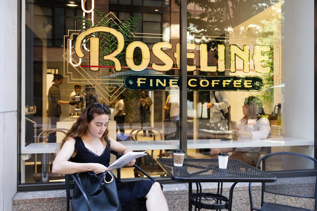 Roseline Coffee interior