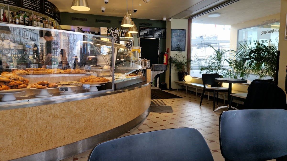 Cafe Java interior