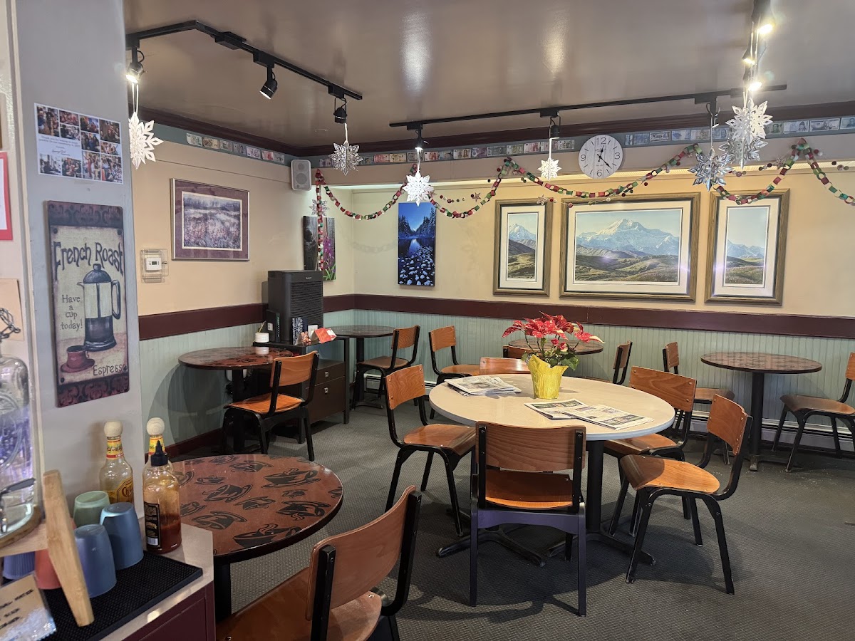 Dark Horse Coffee Co interior