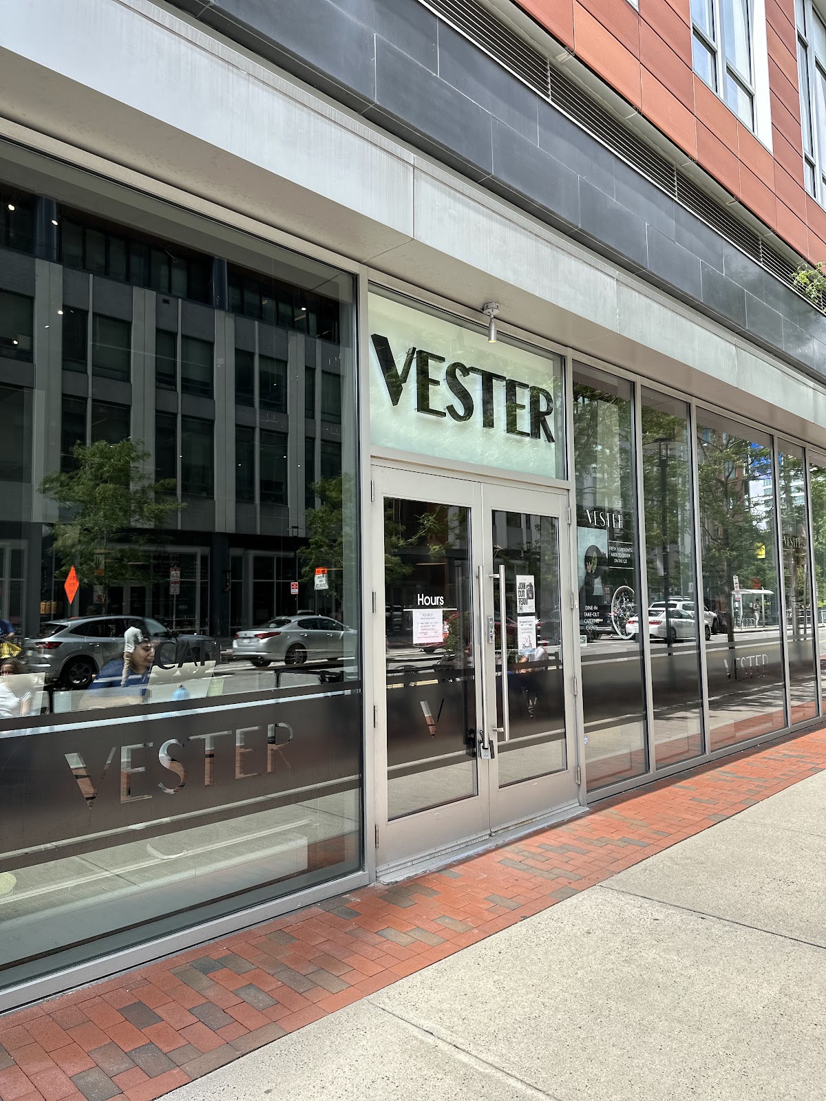 VESTER Cambridge interior