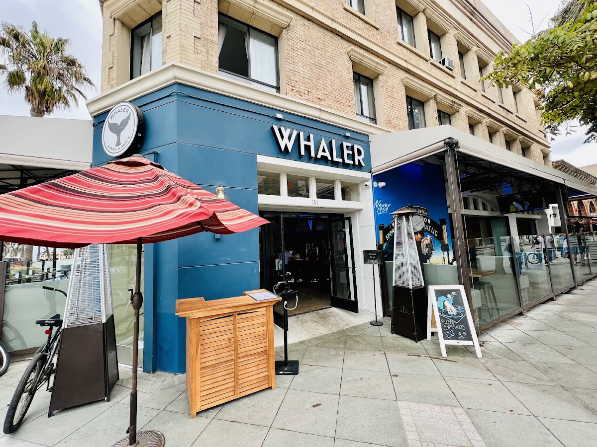 The Whaler Santa Monica interior