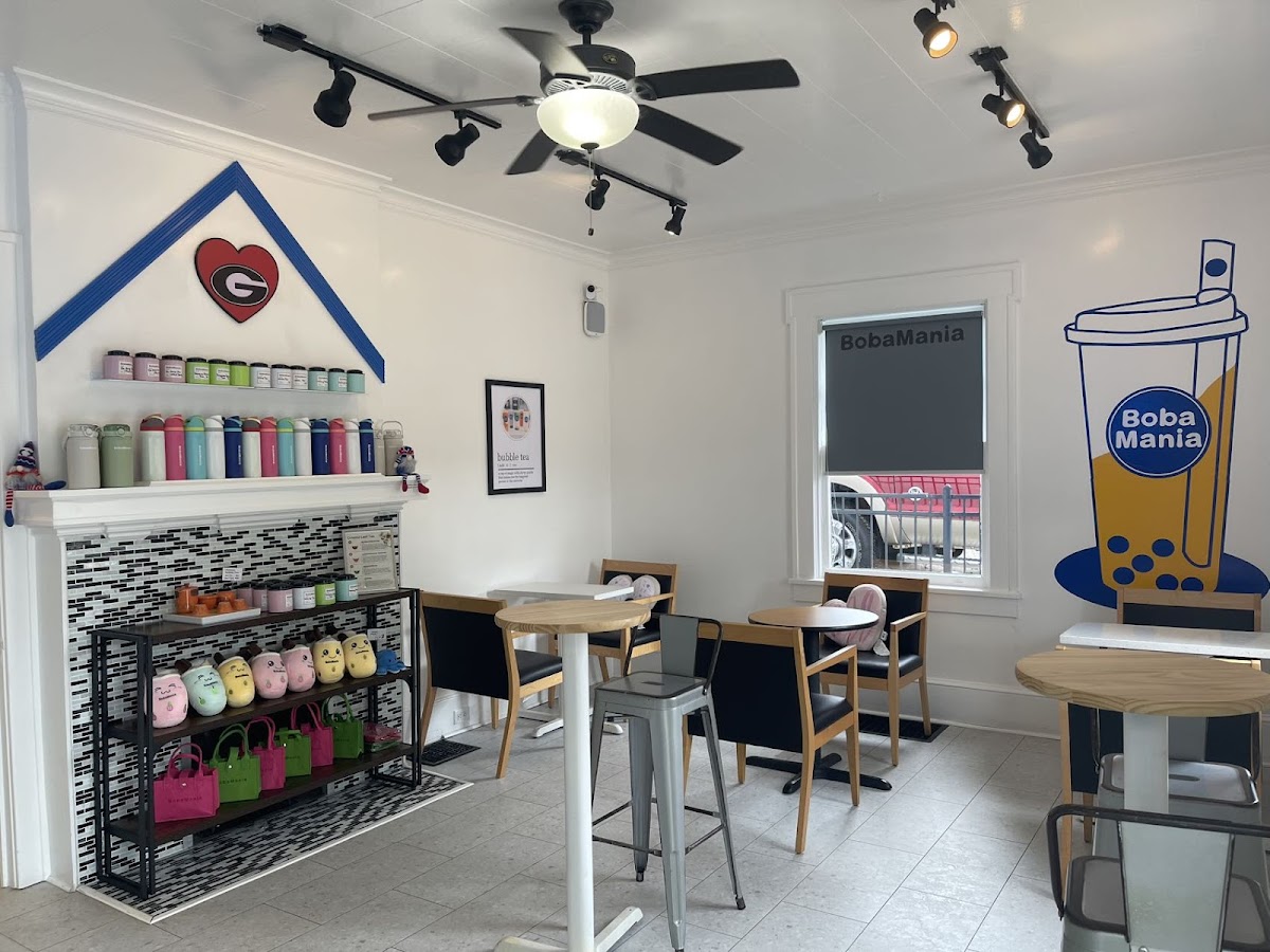 BobaMania interior