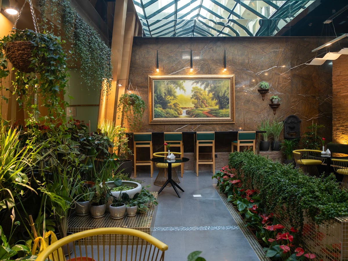 Courtyard Cafe interior