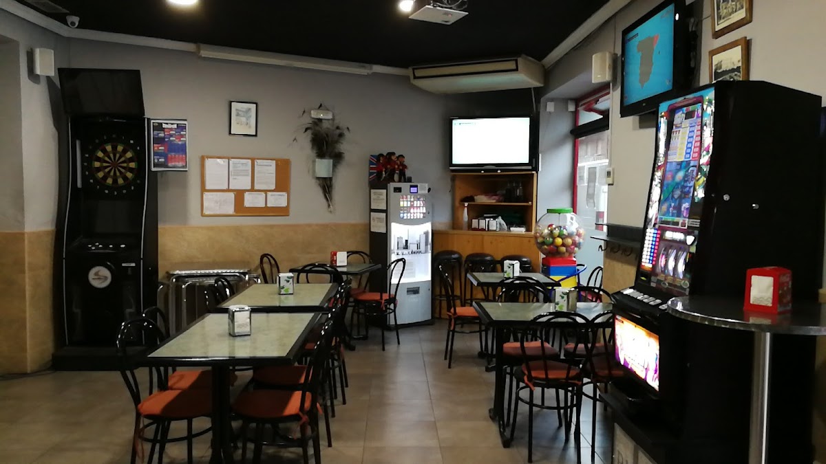 Bar Espinar Cafetería interior