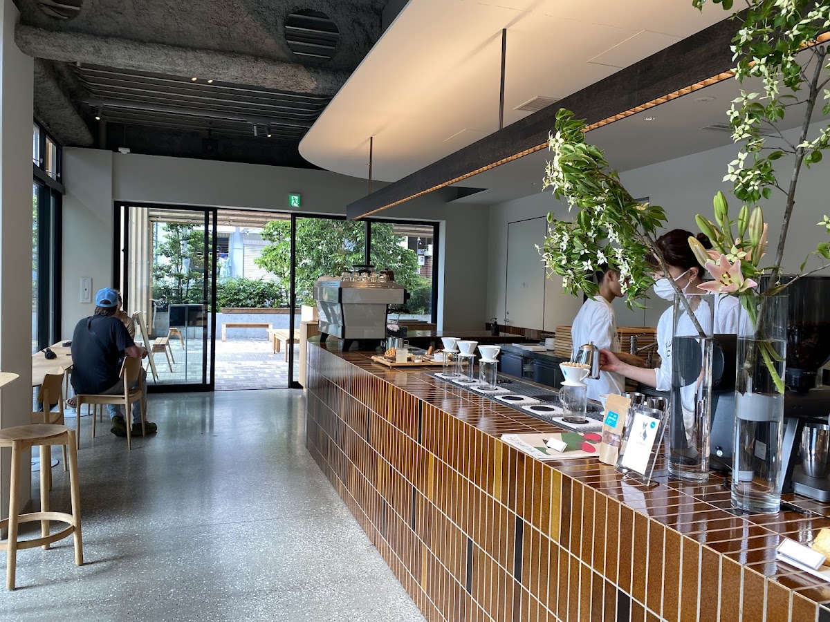 Blue Bottle Coffee - Shibuya Cafe interior