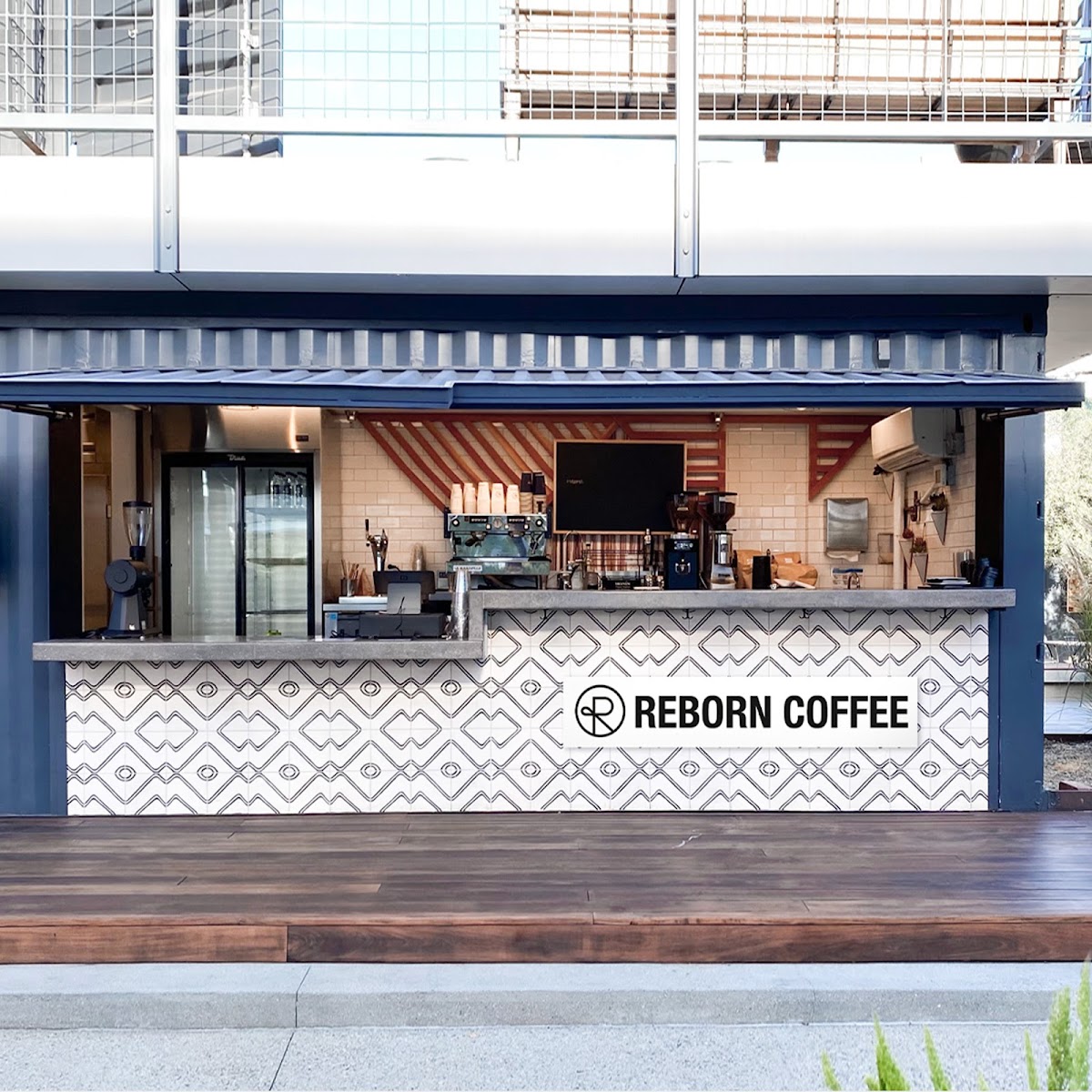Reborn Coffee interior