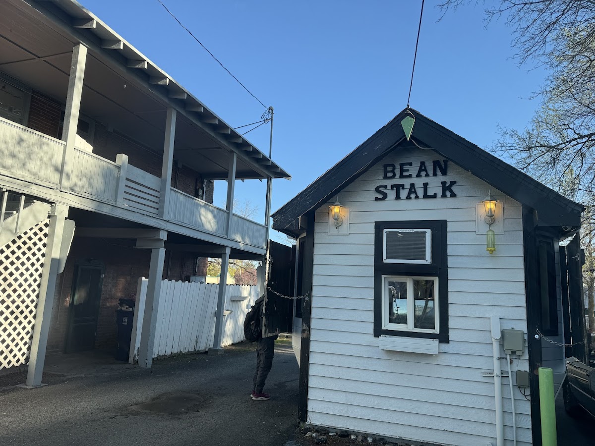 The Bean Stalk Espresso interior
