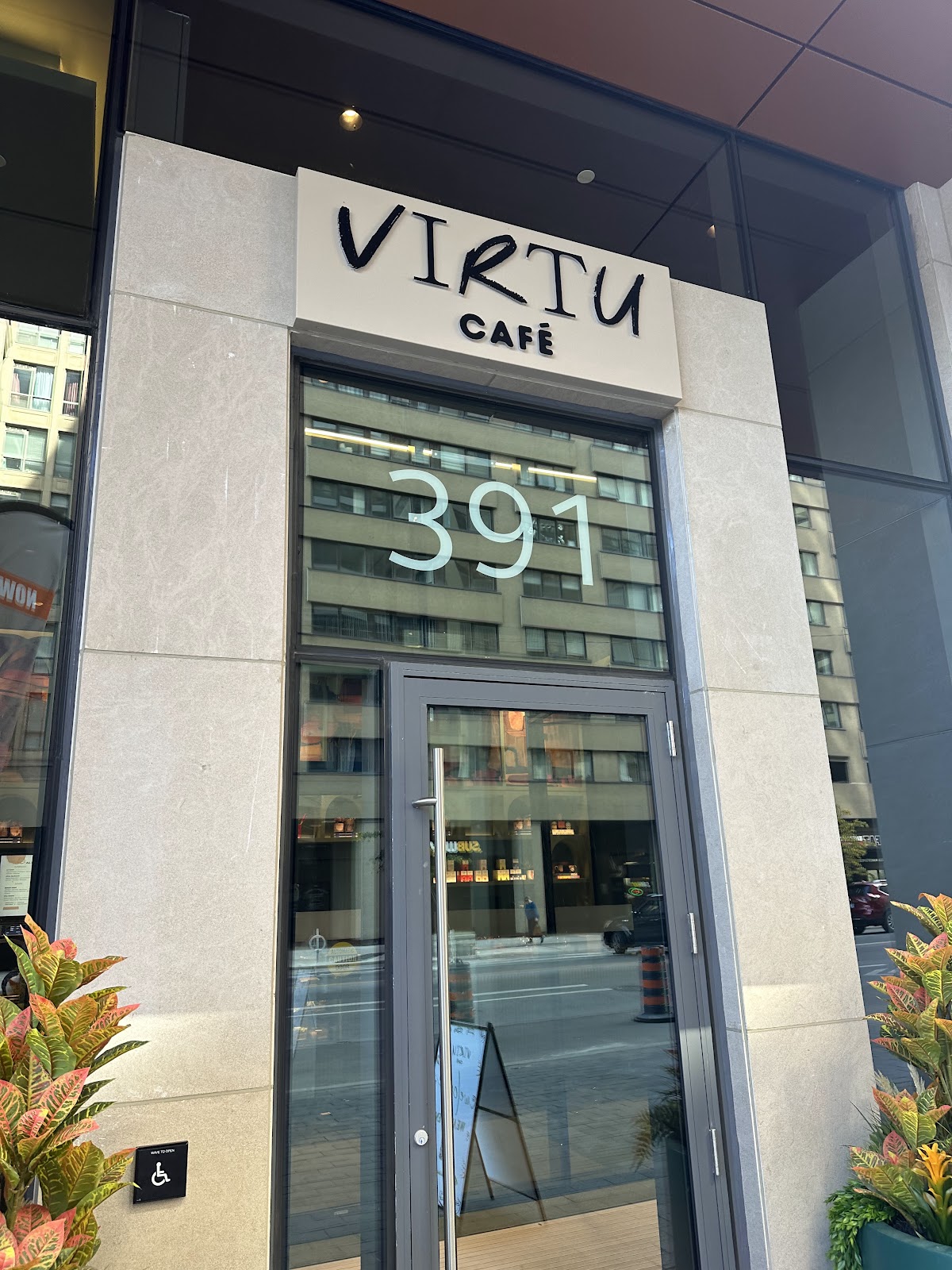 Virtu Cafe interior