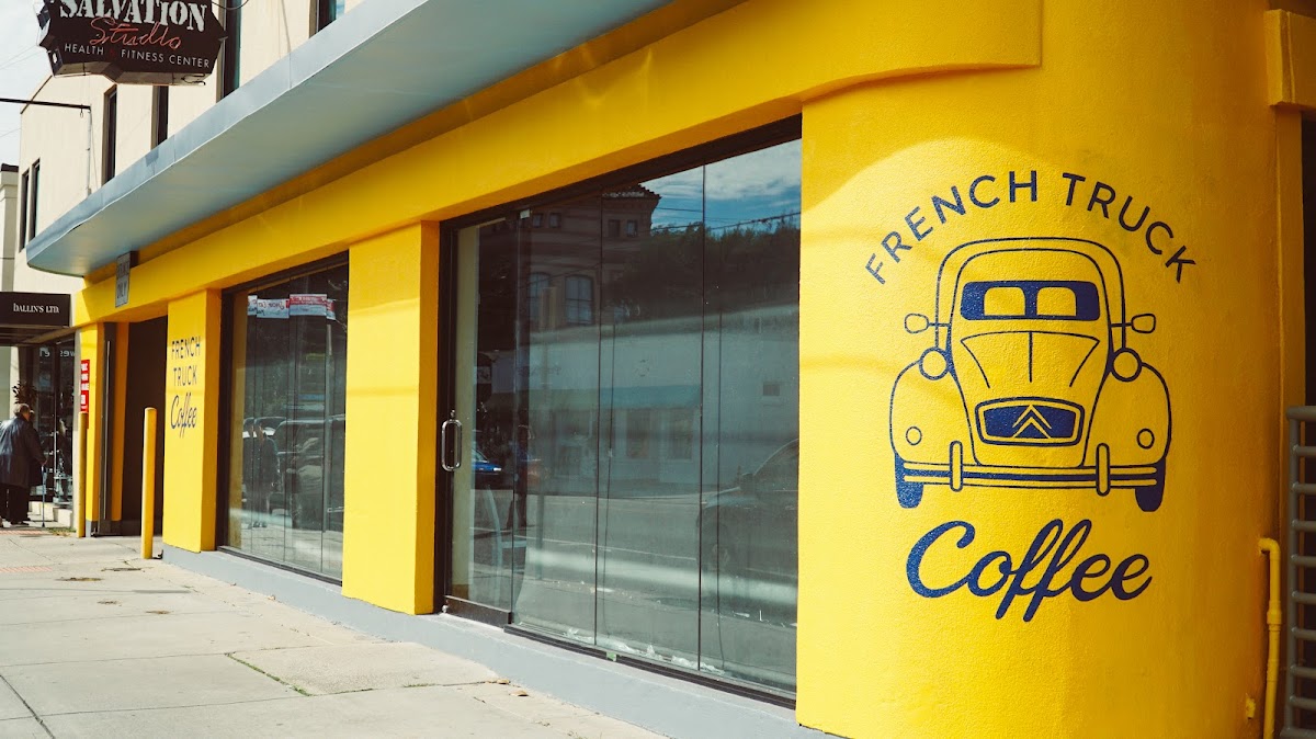 French Truck Coffee interior