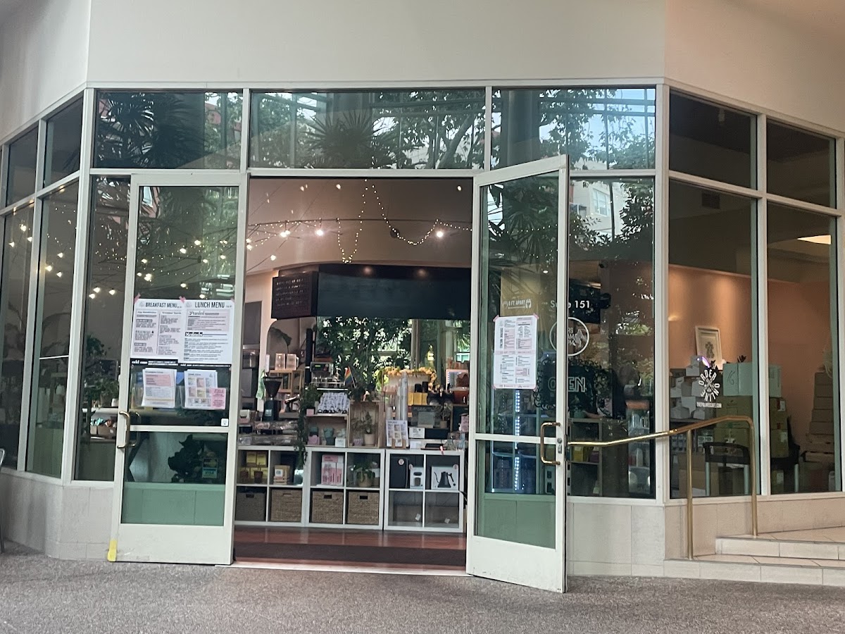 Polaris Cafe interior