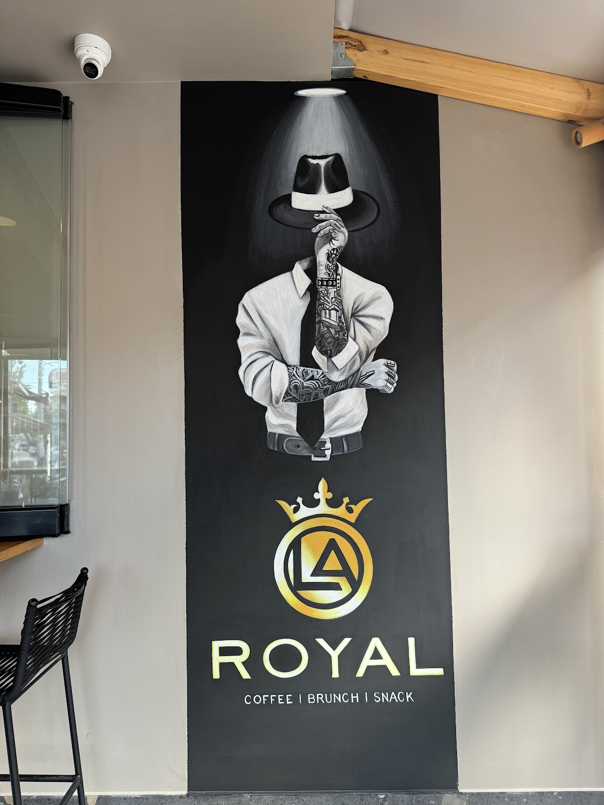 Photo of L.A ROYAL
