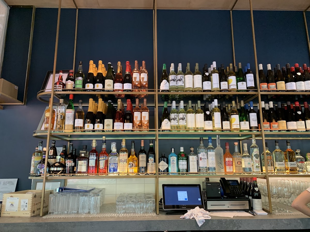 Agnes interior