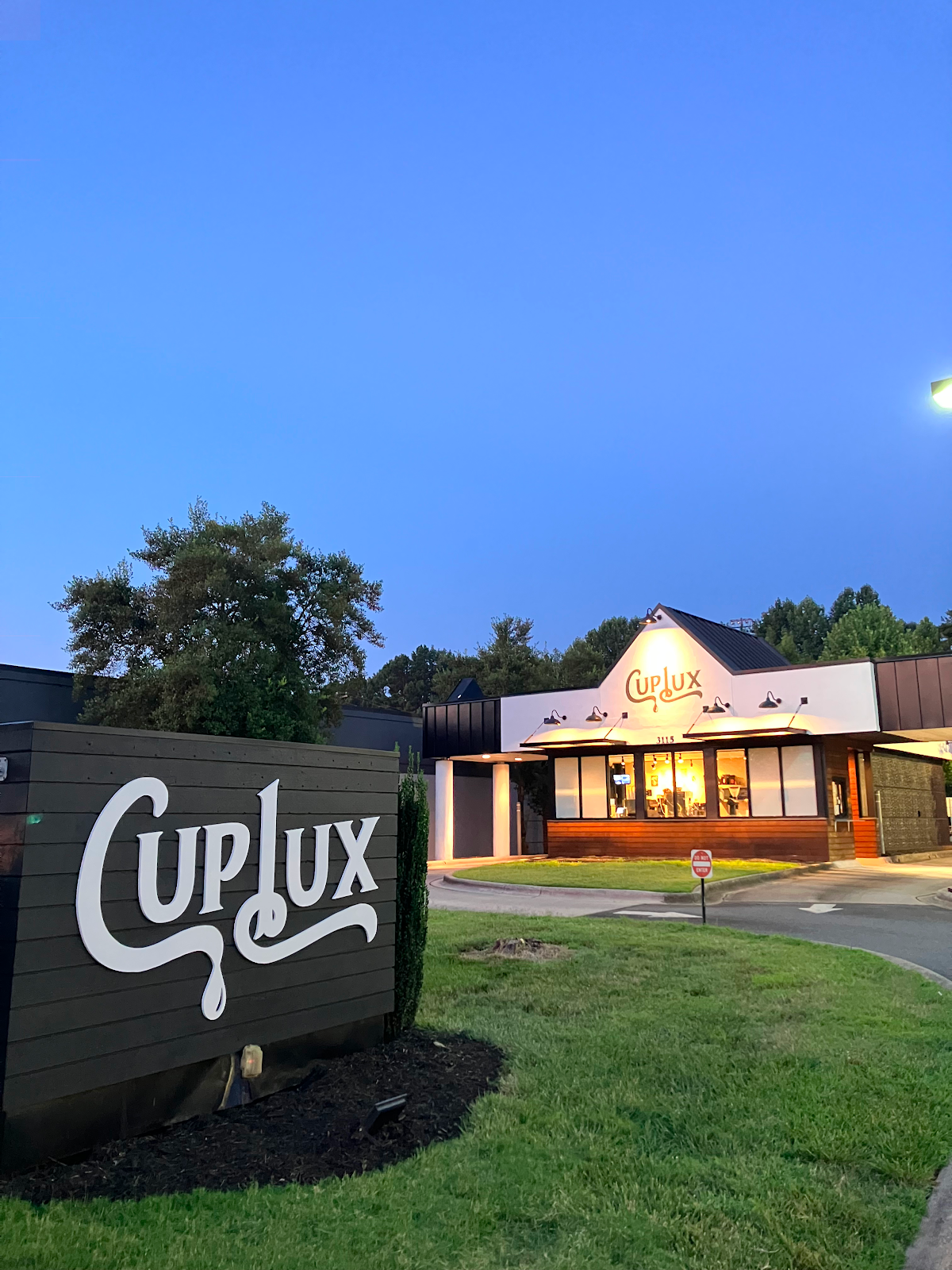 Photo of CupLux Coffee