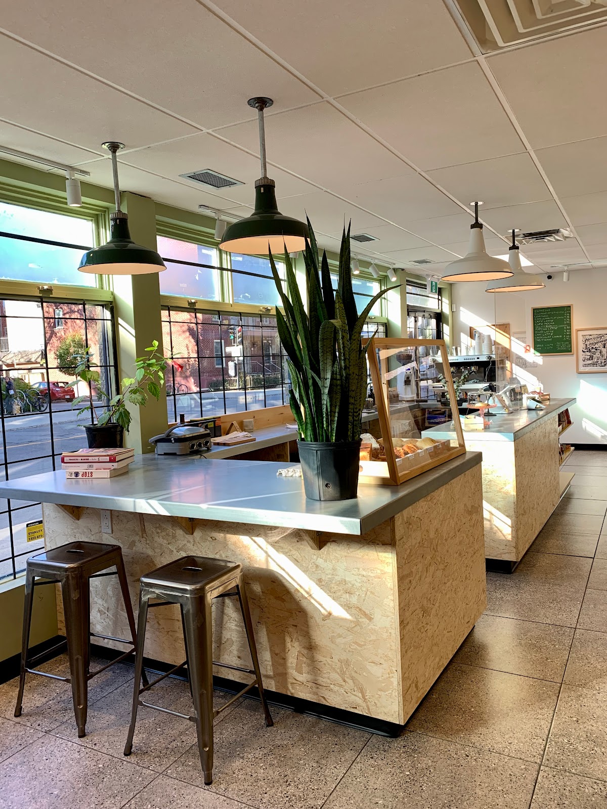 Jato Marché Local interior