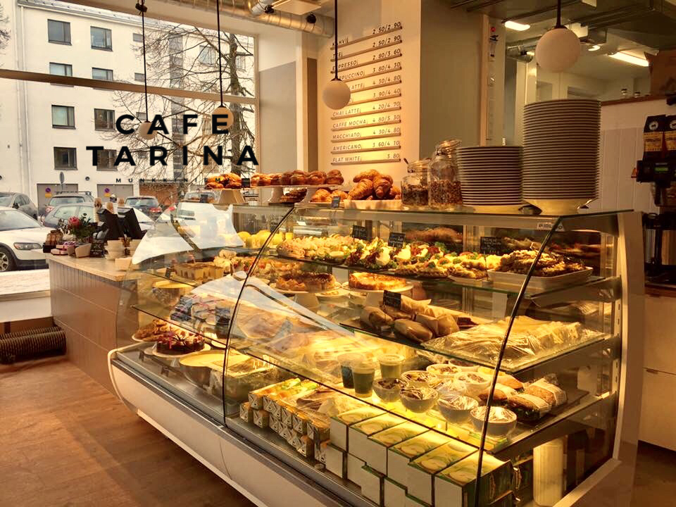 Cafe Tarina interior