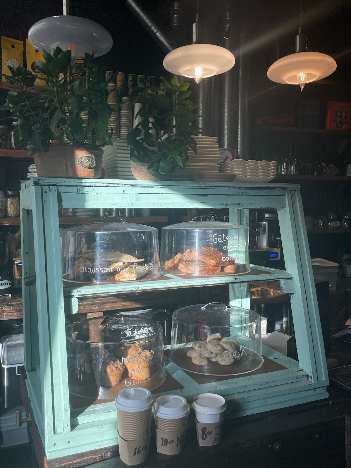 Saint JJH & Café interior