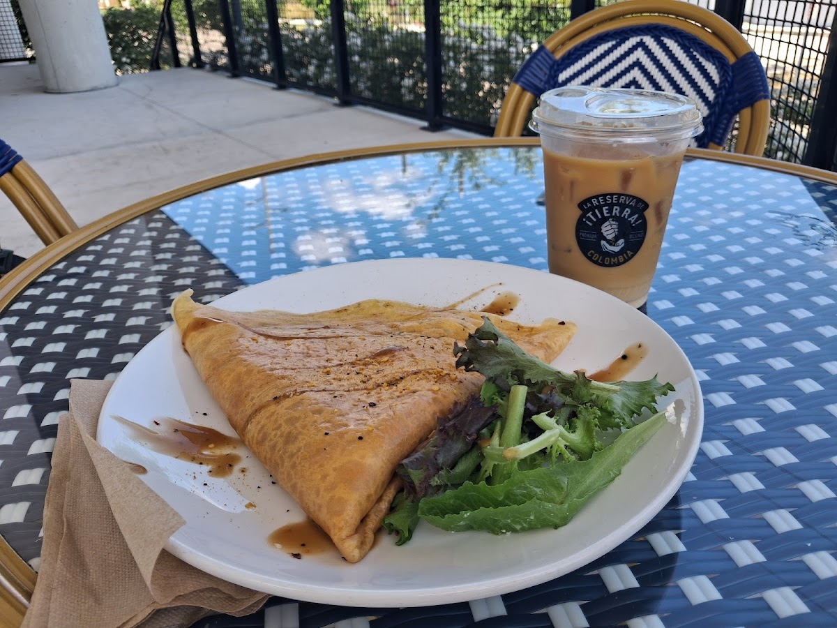 Photo of Point Chaud Café & Crêpes