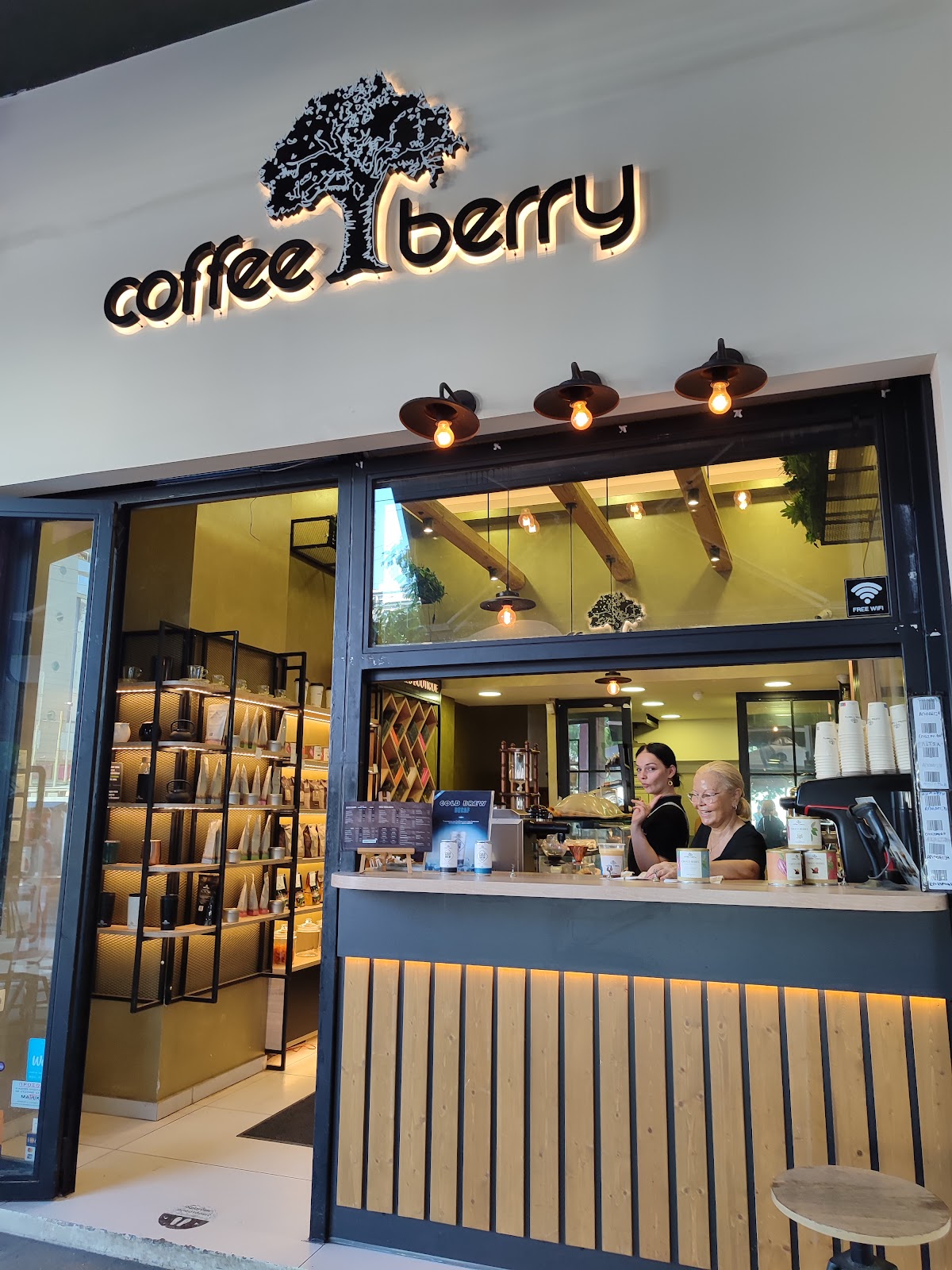 Coffee Berry Omonoia interior
