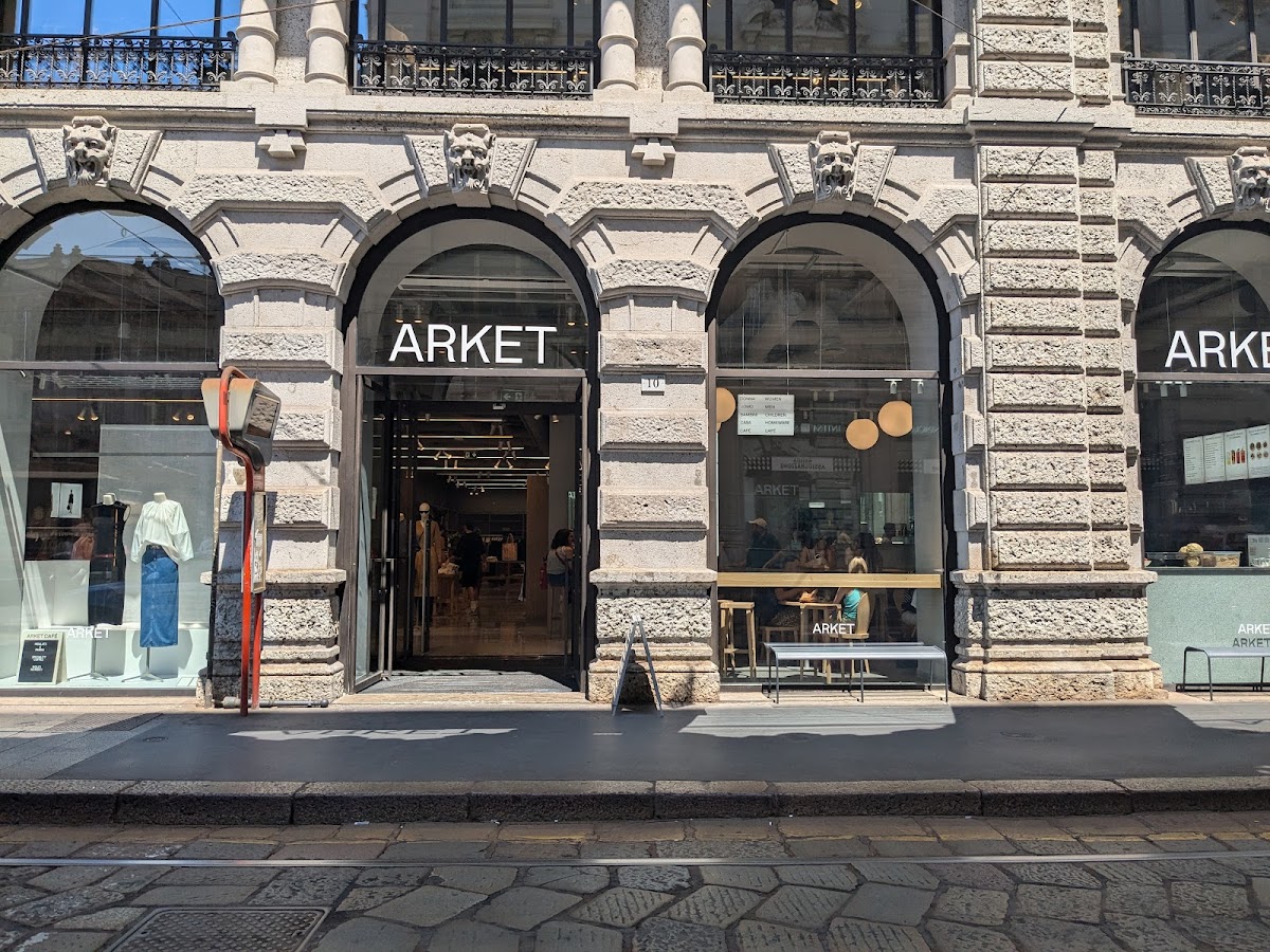 ARKET CAFÉ interior