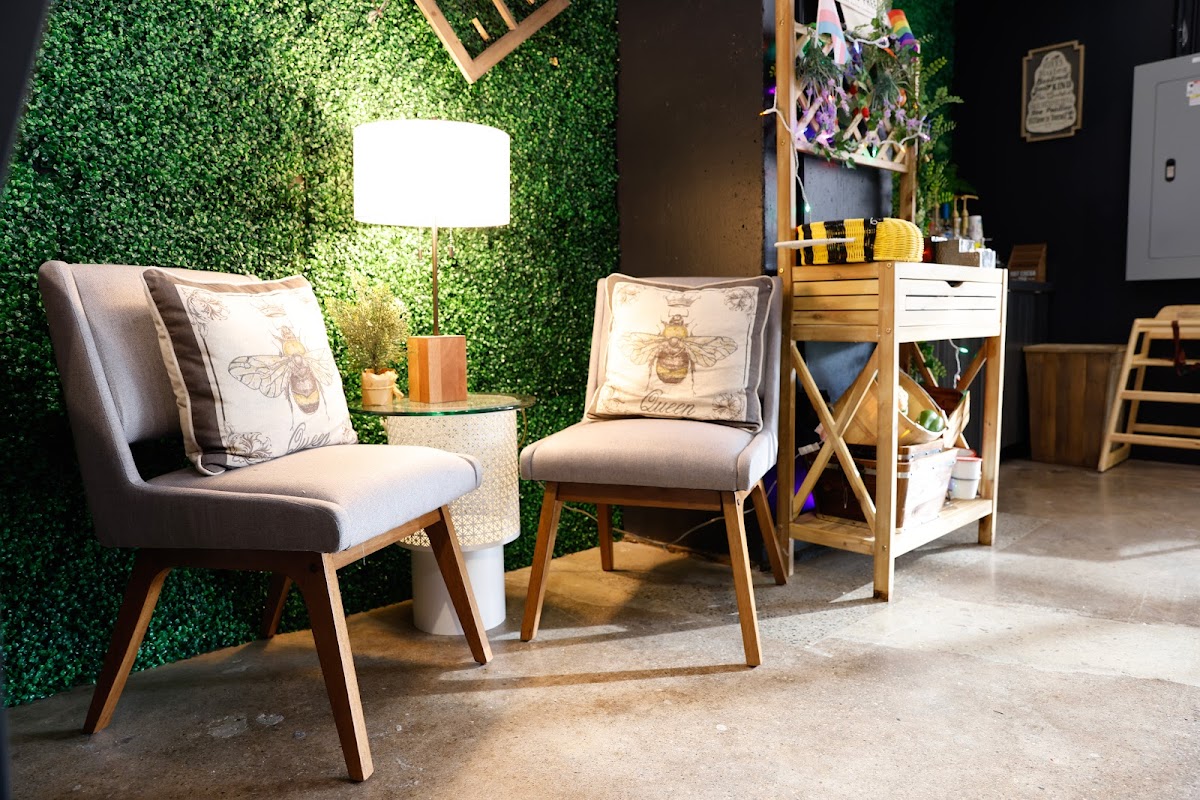 The Hive Cafe, Powered by DigitalC interior