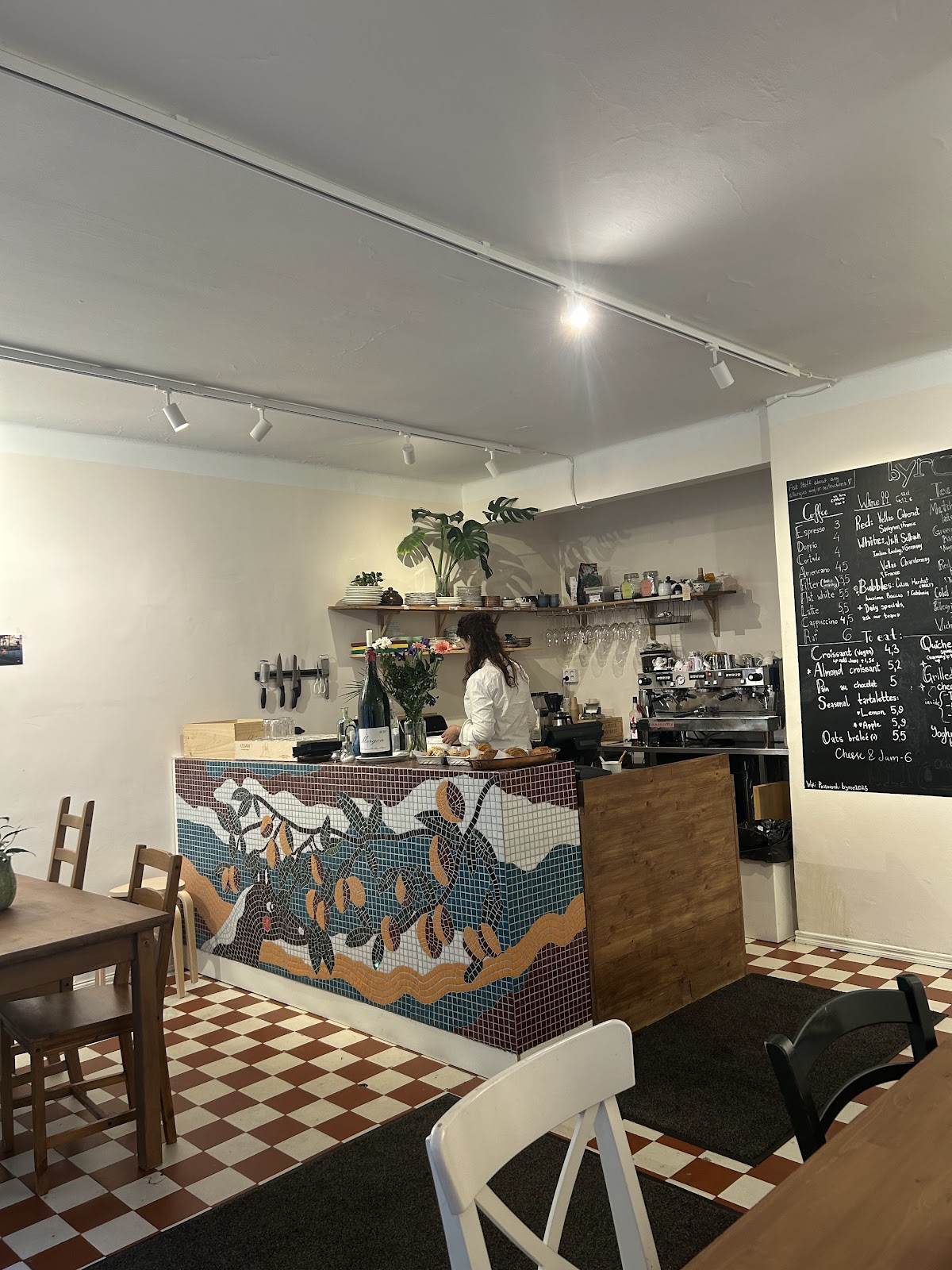 Byroo interior