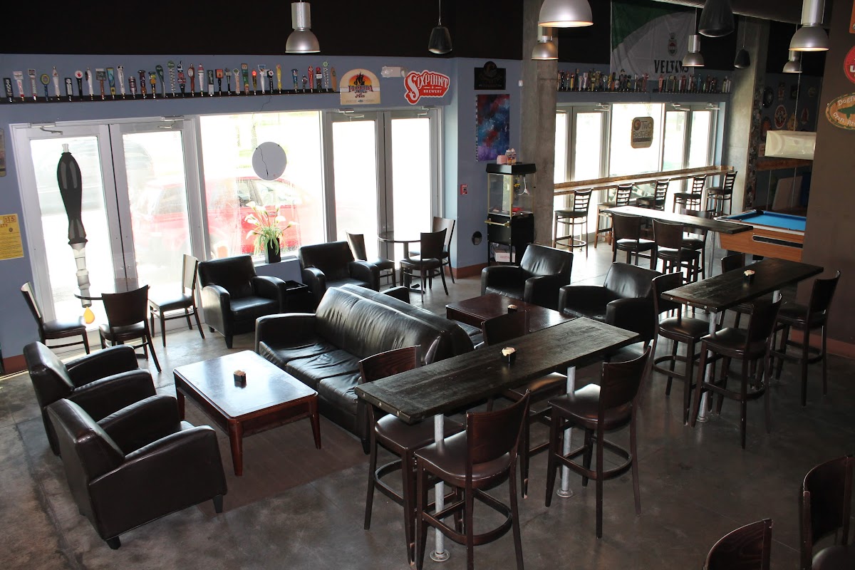 Ginger Beard Coffee interior