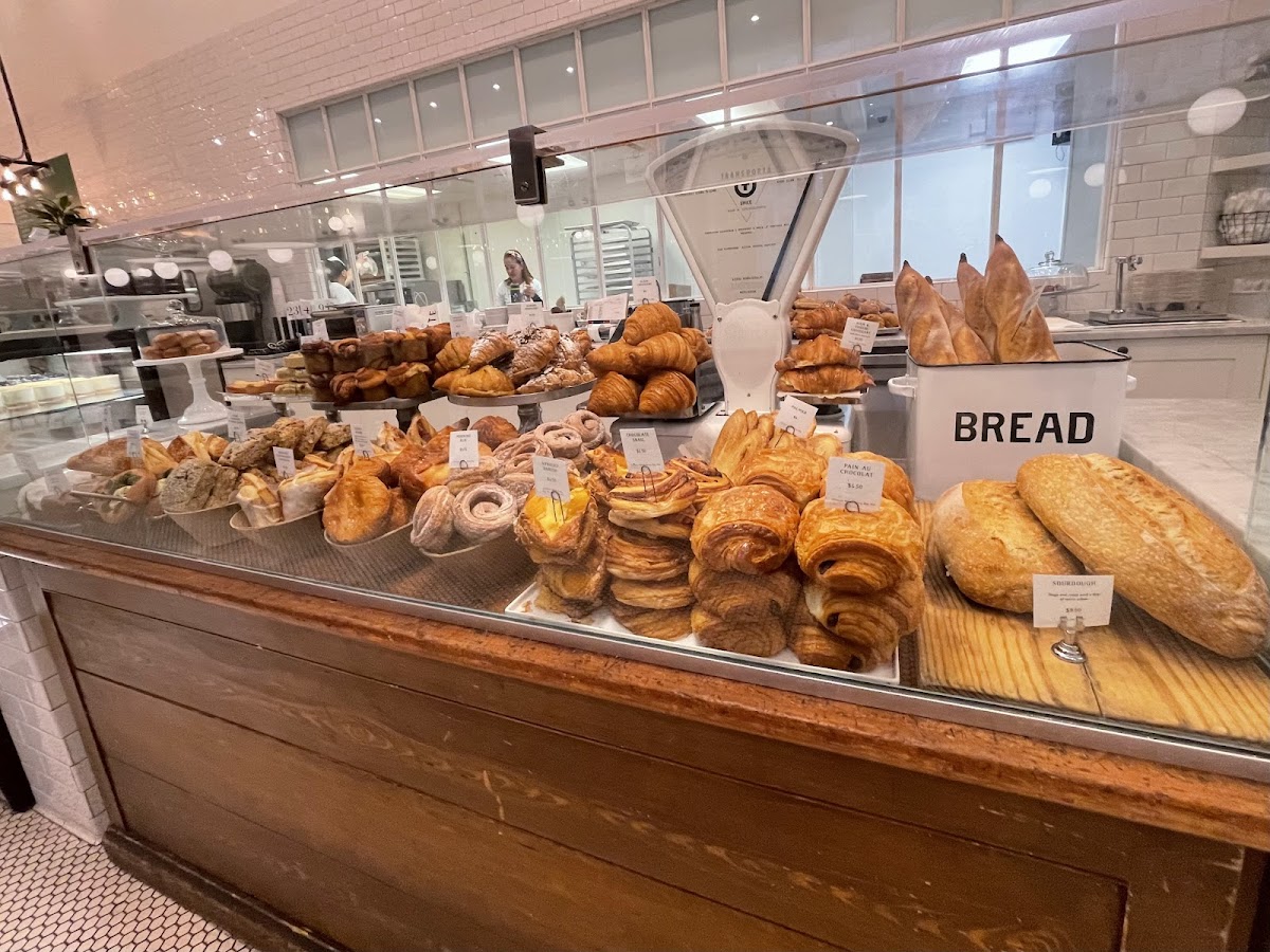 Tatte Bakery and Cafe interior