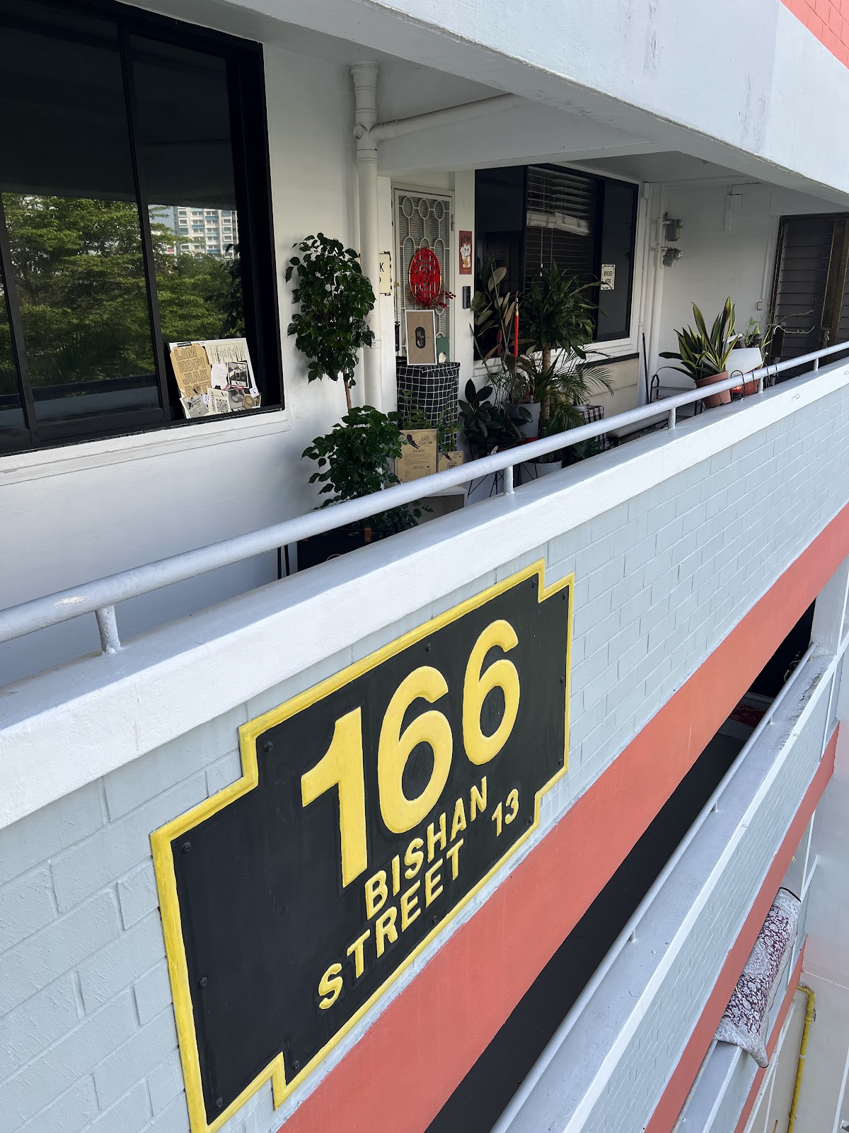 HAUS166 interior