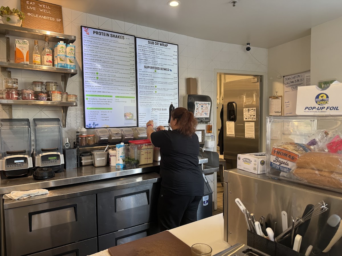 Clean Bites (FitnessSF - SOMA) interior