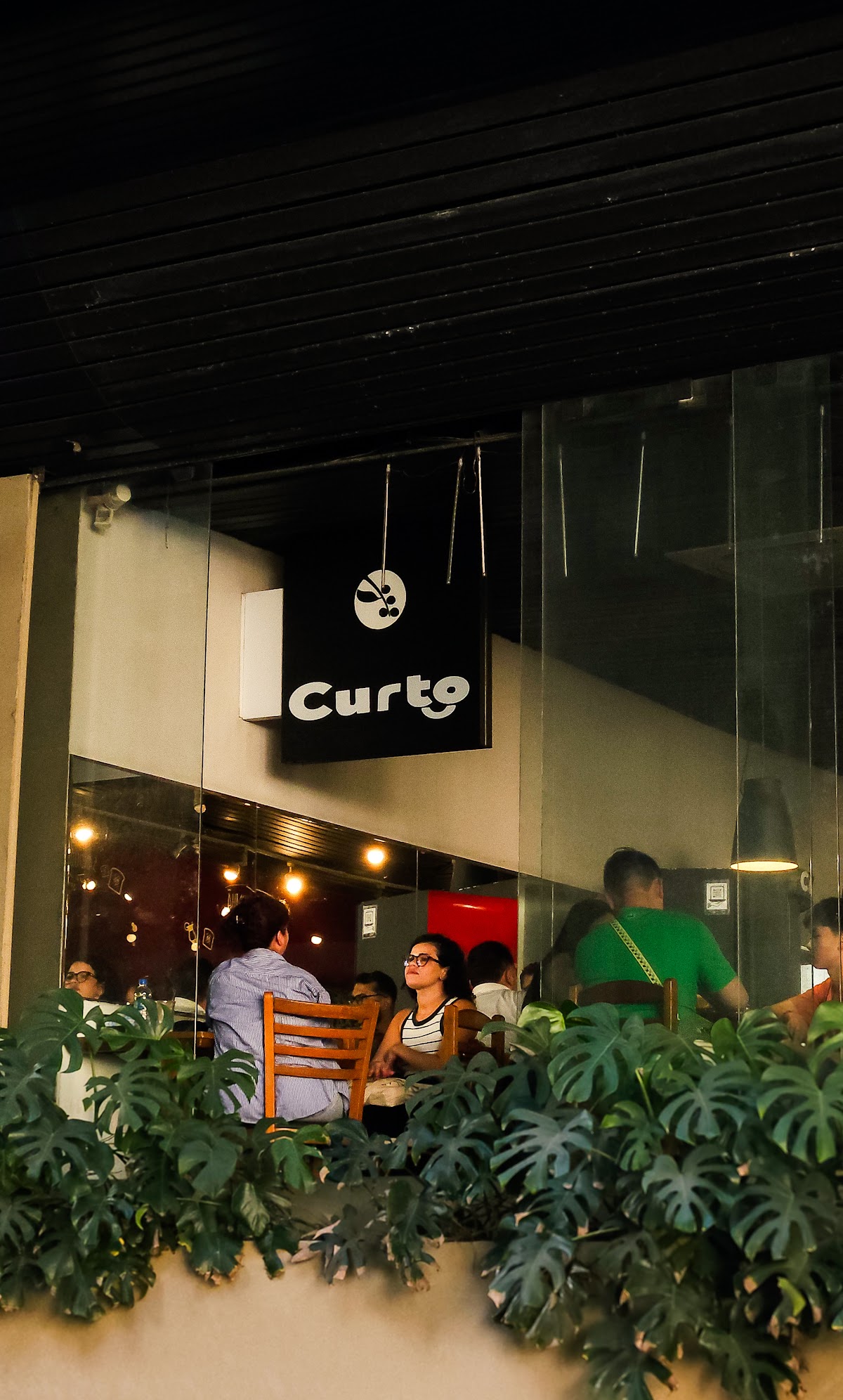Curto Cafe interior