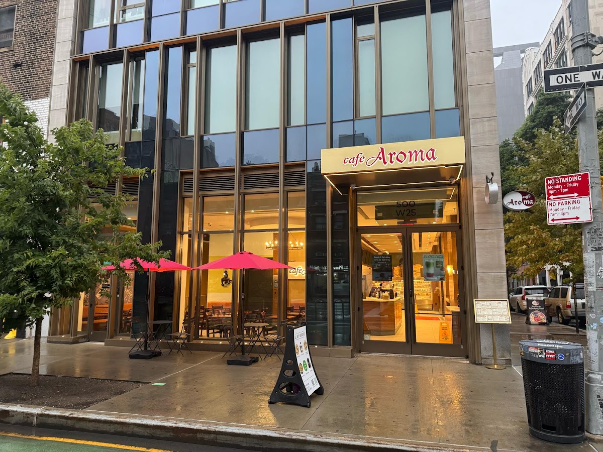 Cafe Aroma interior
