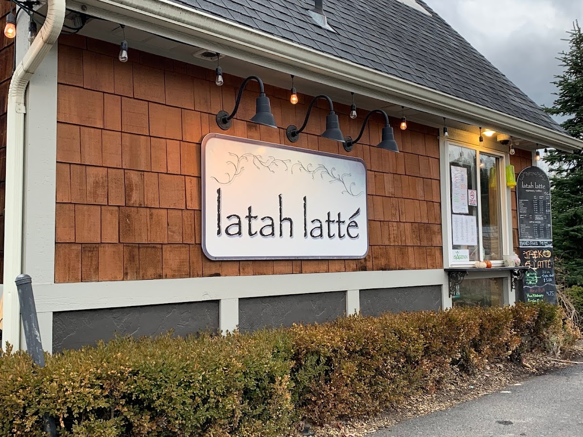 Latah Latte interior