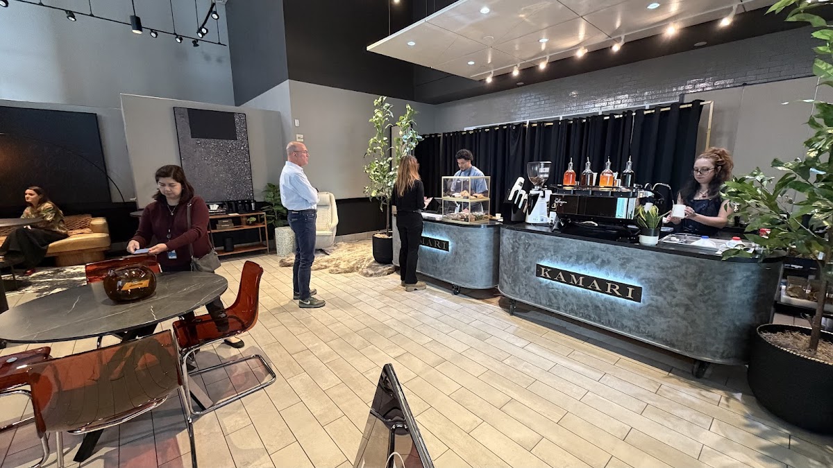 Kamari Coffee interior