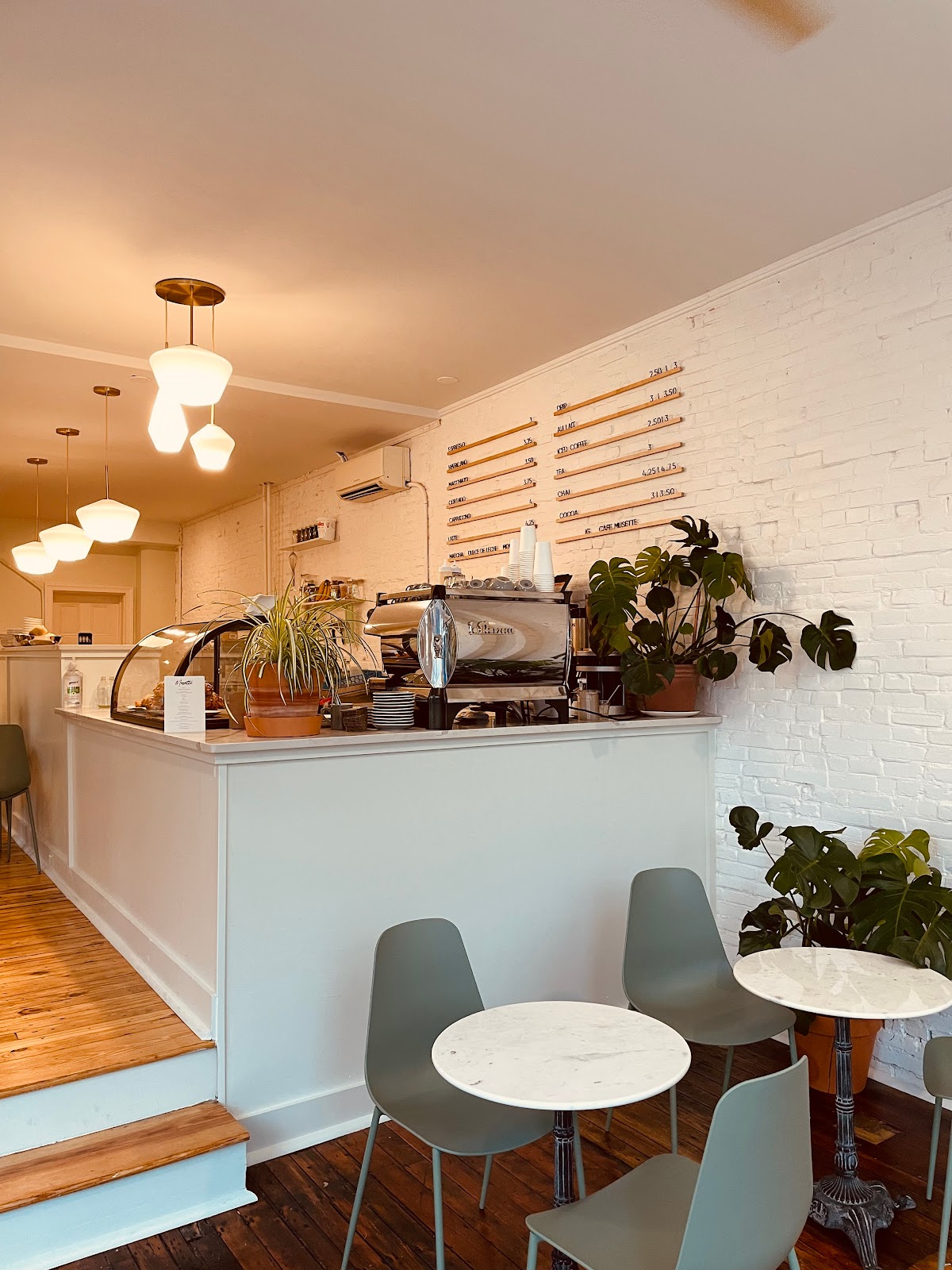 Musette interior
