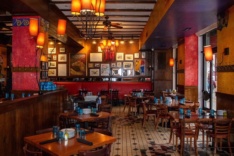 Tapas Barcelona interior