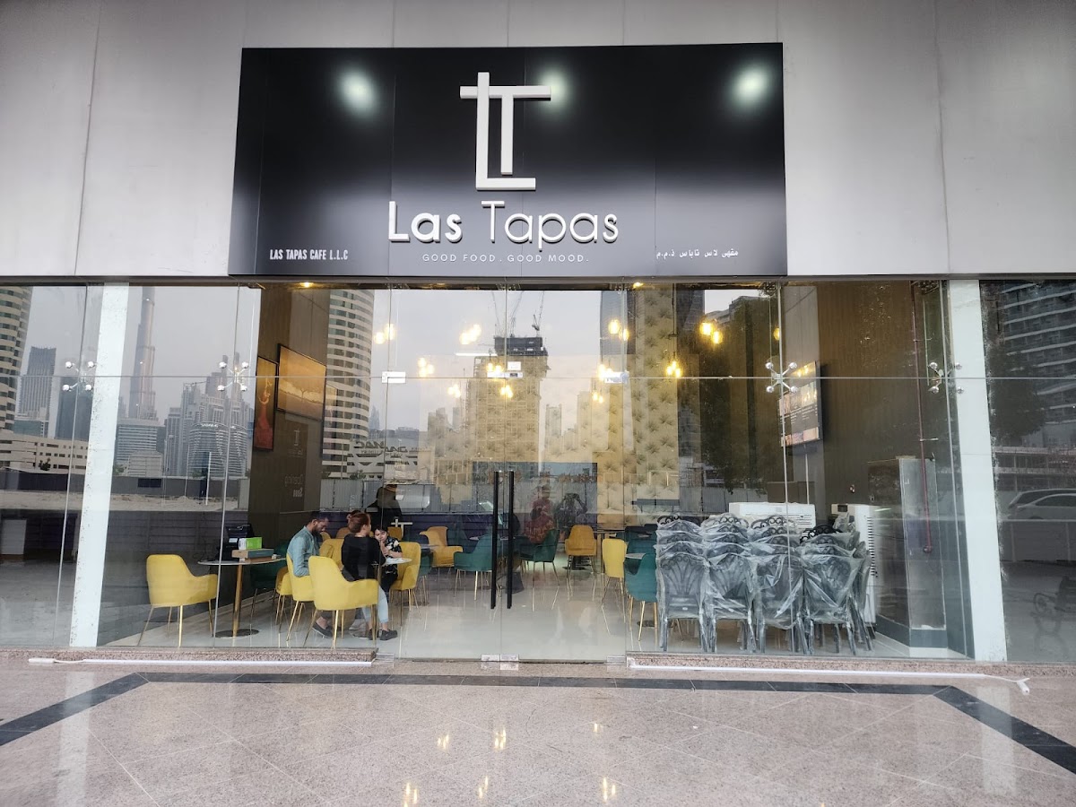 Las Tapas Cafe interior