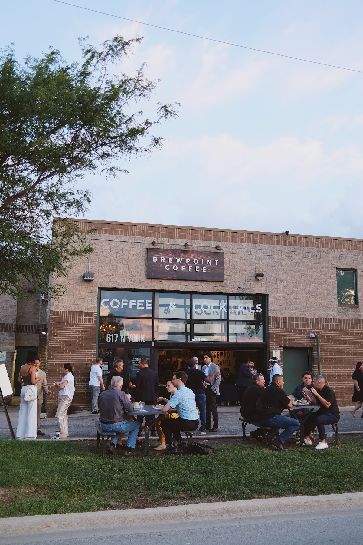 Brewpoint Craft Elmhurst interior