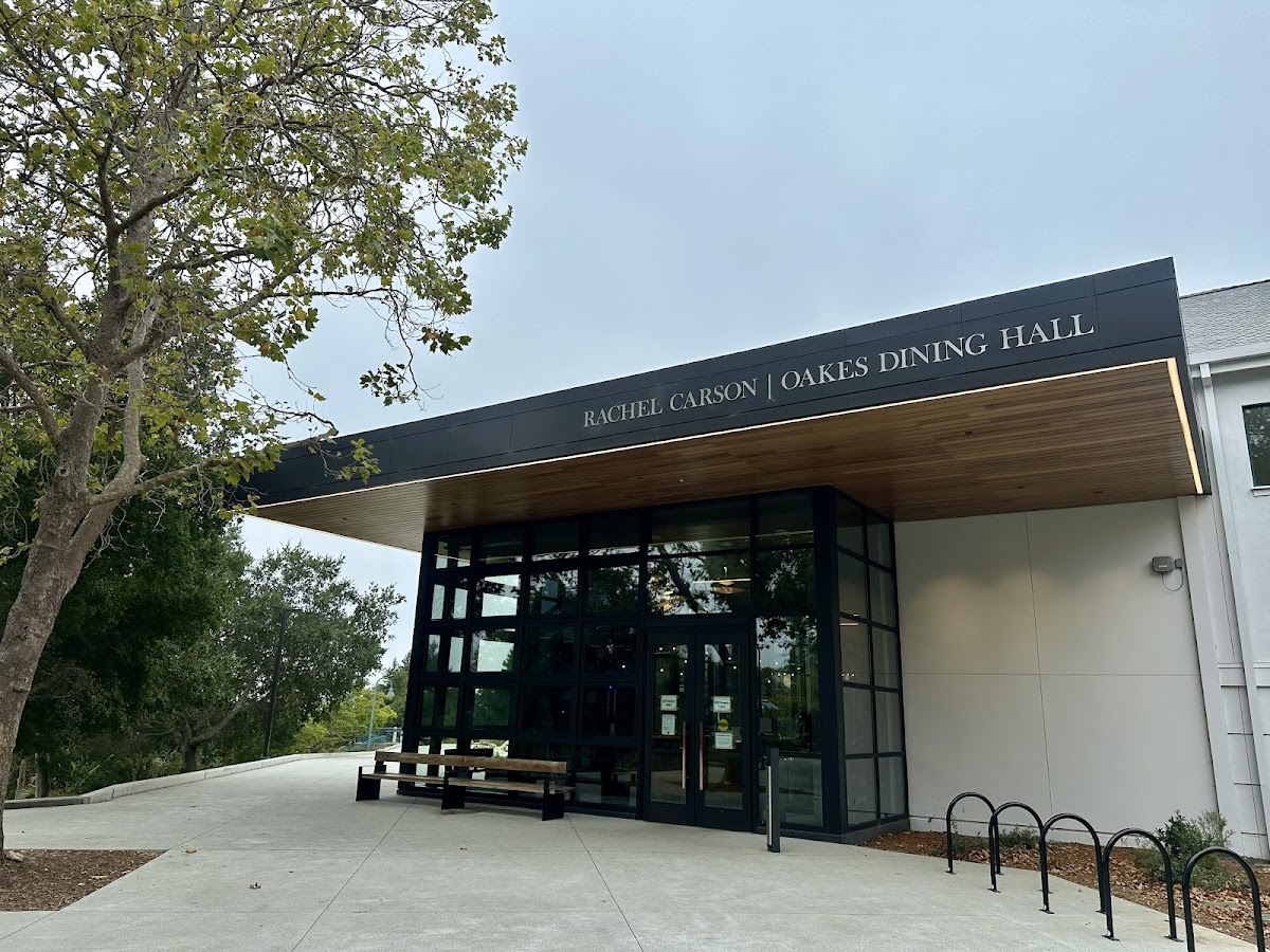 Photo of Rachel Carson Oakes Dining Hall