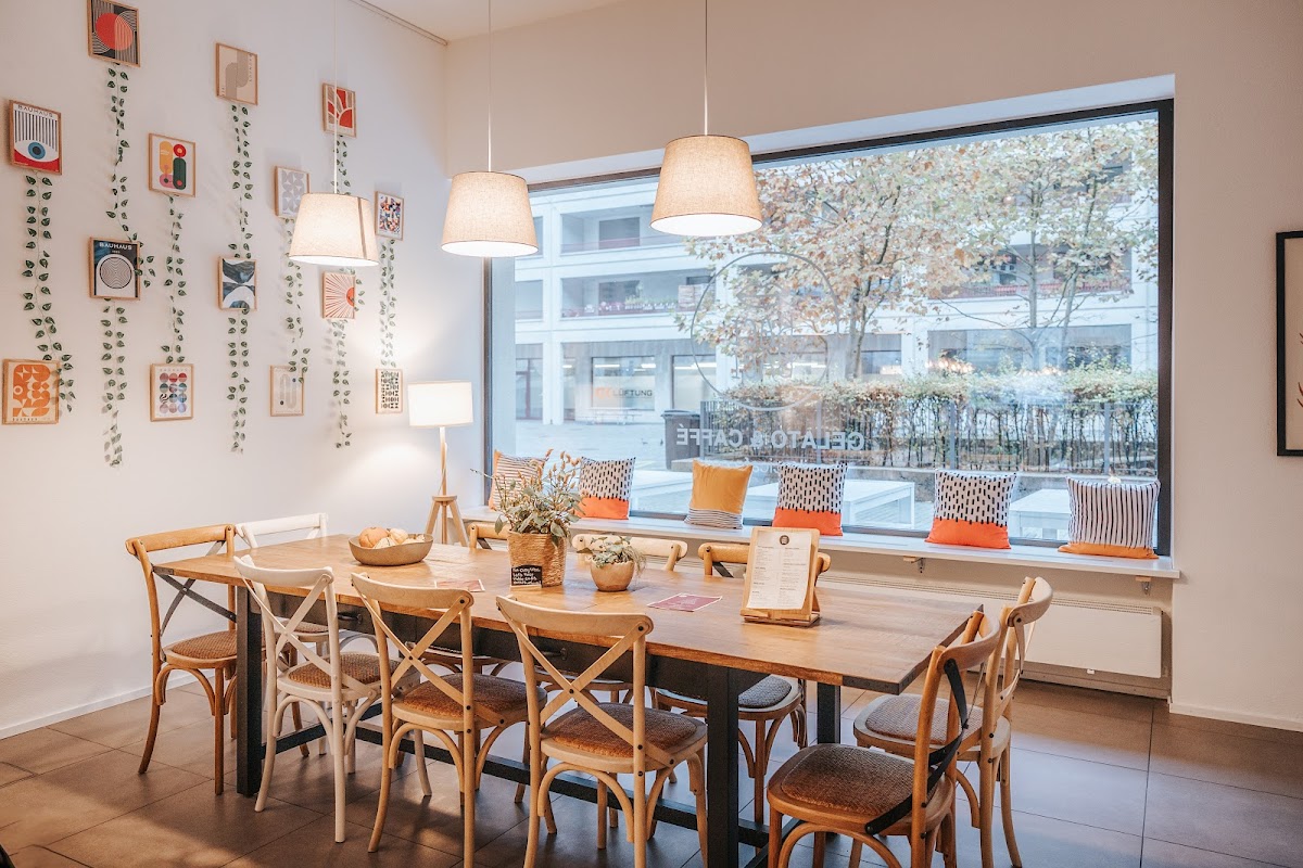 Cafe Baci Baci interior