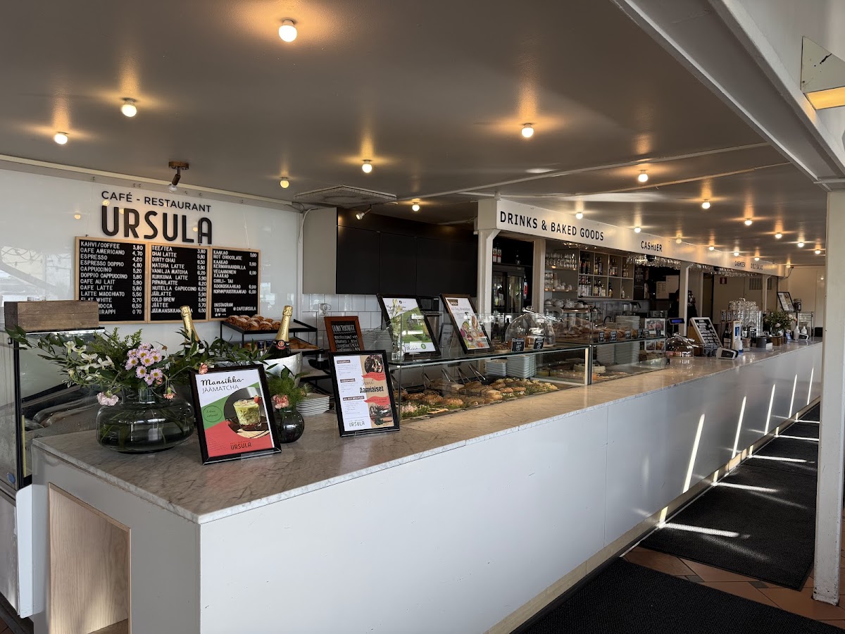Café Ursula interior