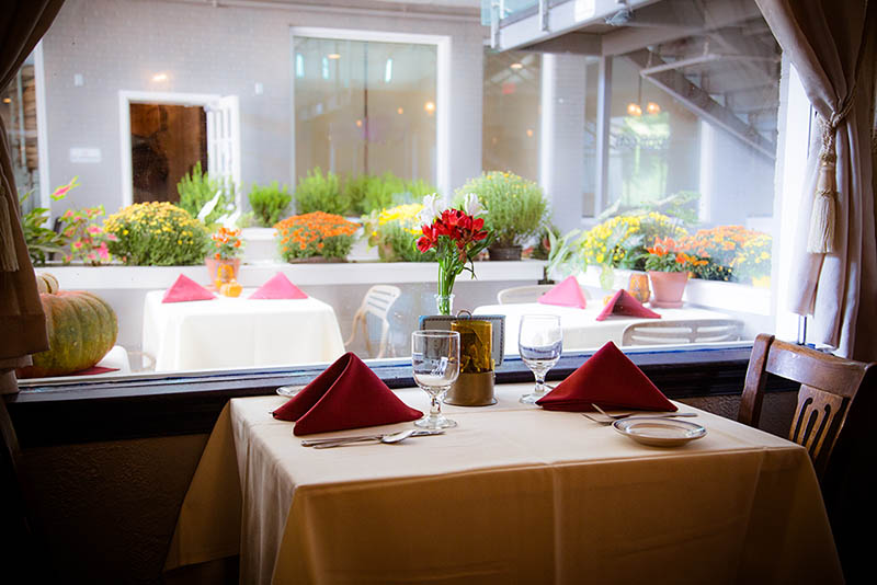 Cafe Tatti interior